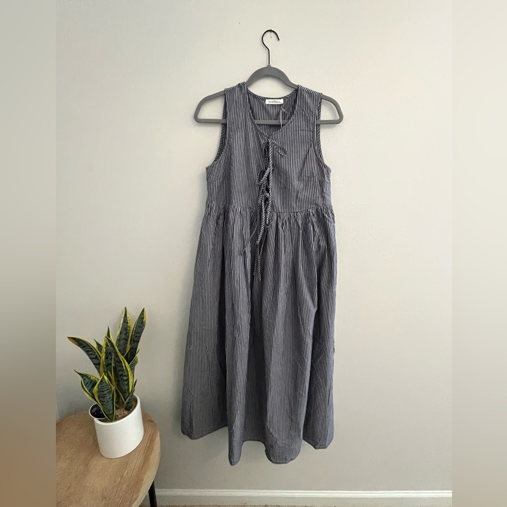 NWT Neuflora Ada Dress size small